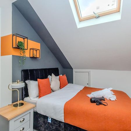 Luxe City Living L 2-Bedroom Flat With Free Parking 브라이턴 외부 사진