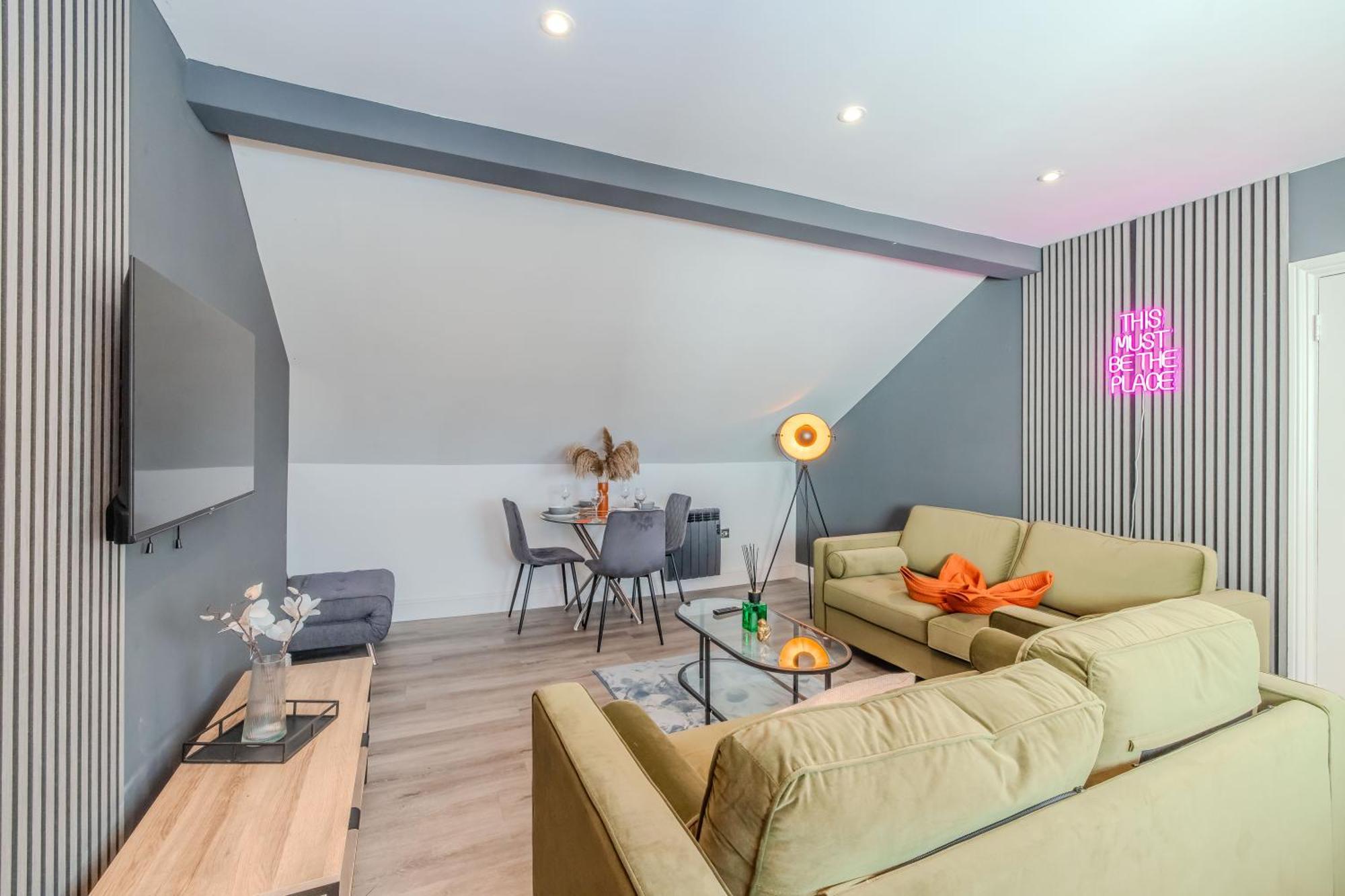 Luxe City Living L 2-Bedroom Flat With Free Parking 브라이턴 외부 사진