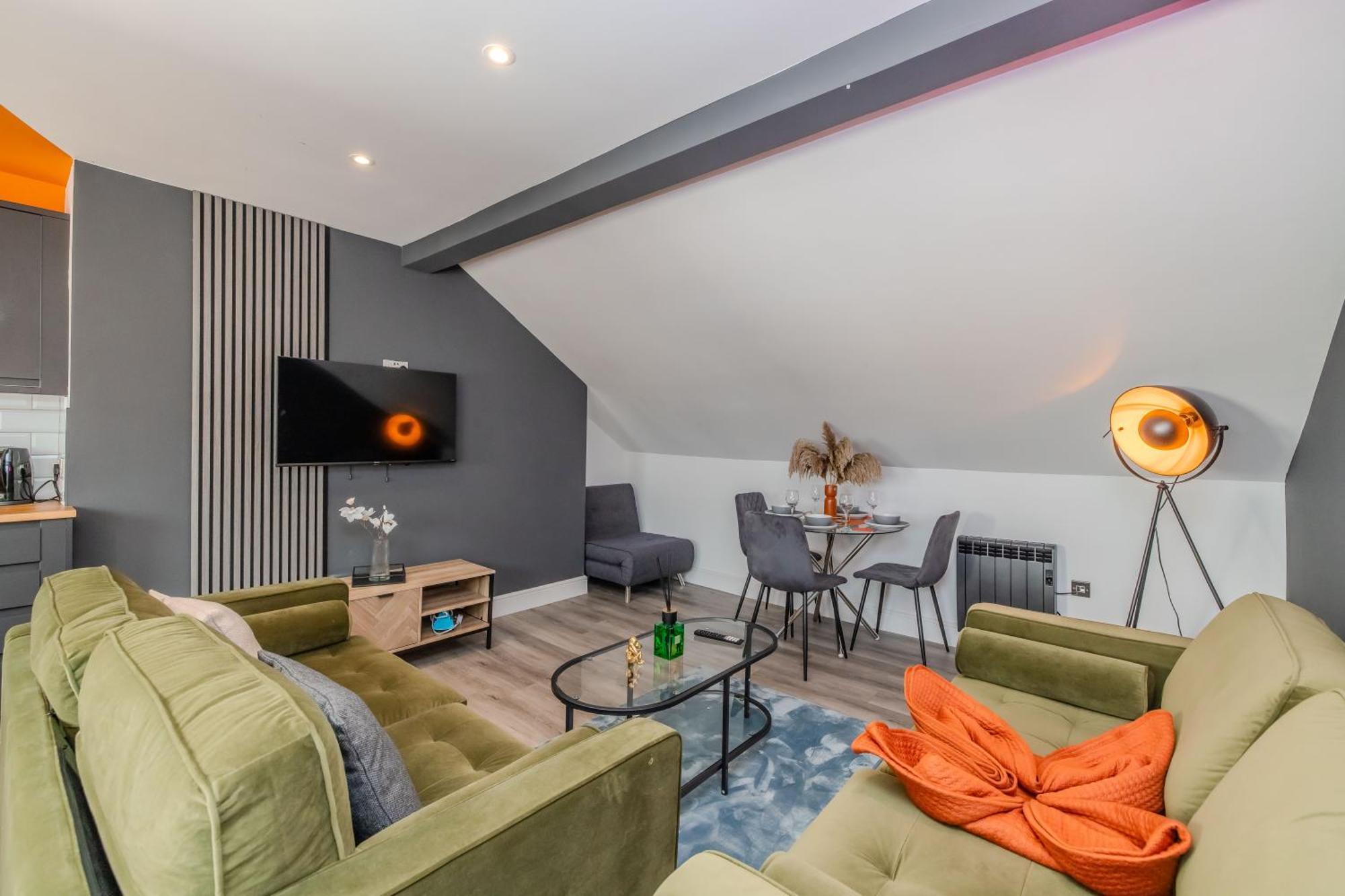 Luxe City Living L 2-Bedroom Flat With Free Parking 브라이턴 외부 사진